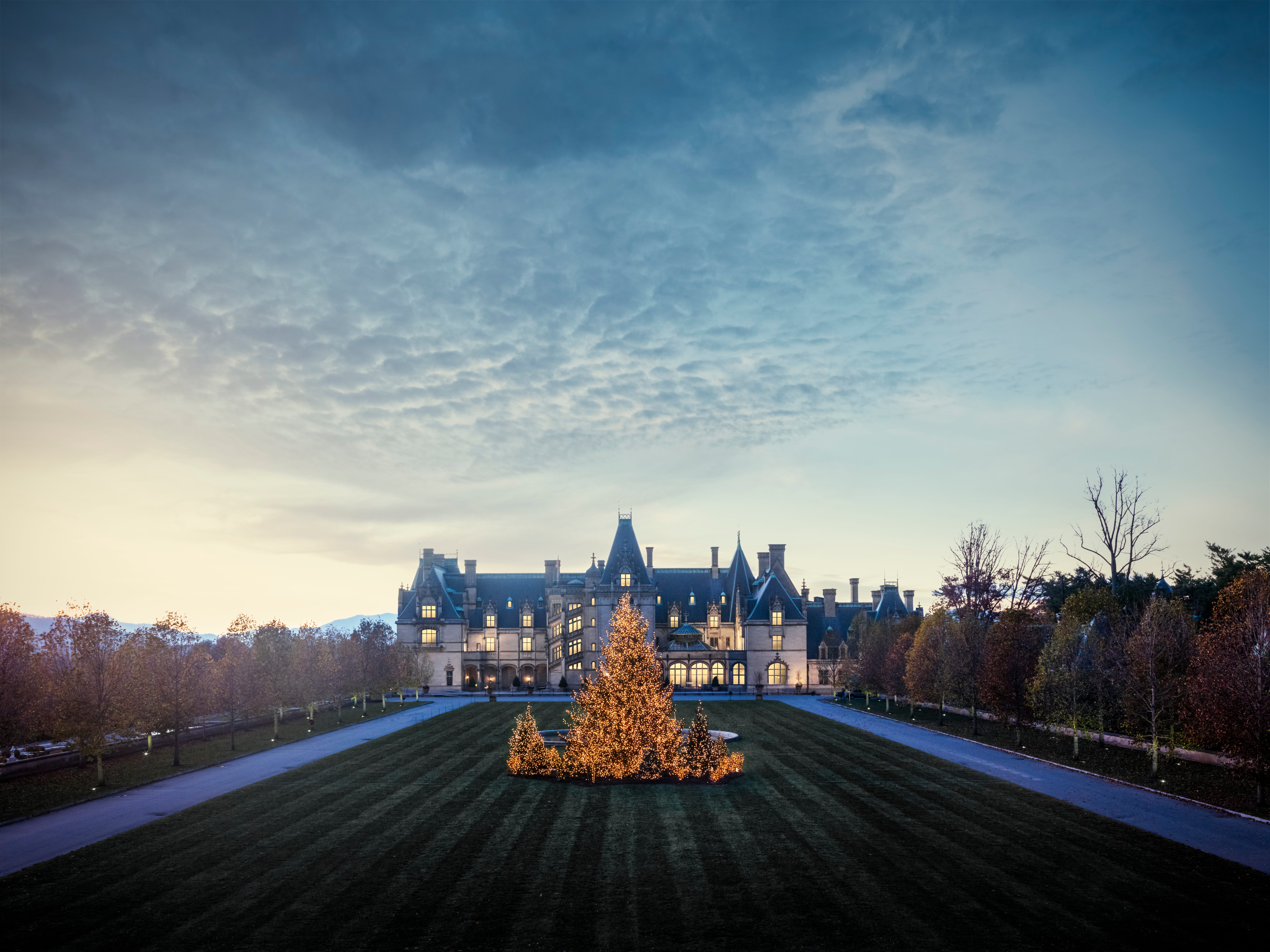 Biltmore starts getting ready for the holidays as soon as Halloween ends.